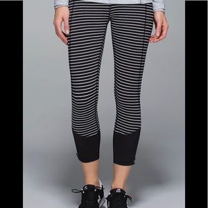 Lululemon Runday Parallel Stripe Crop
